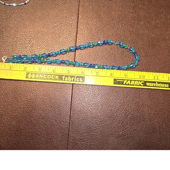 Set of 4 Hand beaded Necklaces-2 and Bracelets-2 Measurements in Pic - Picture 3 of 8